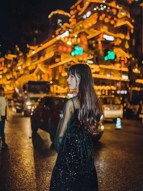 晚要多少钱重庆好玩的地方和美食推荐麻将胡了2模拟器重庆旅游 5 天 4(图2)