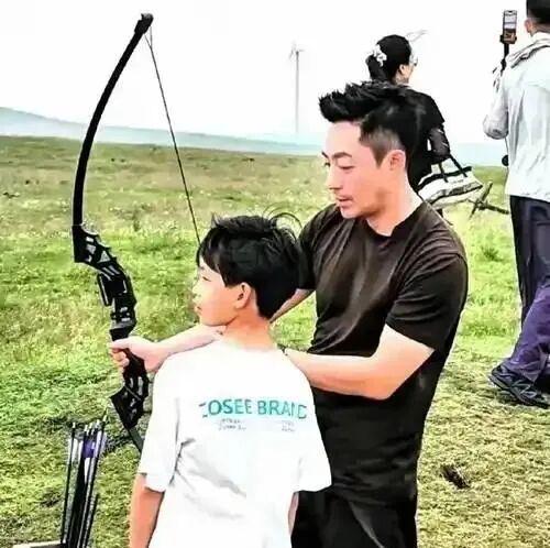 点起床玥儿暖心的话他们两口子累也值PG麻将胡了汪小菲和马筱梅为娃六(图4)